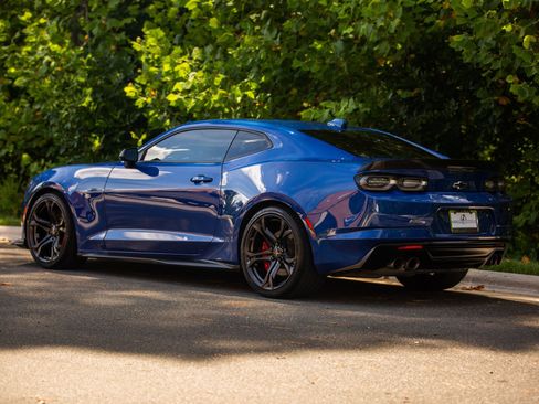 Used 2023 Chevrolet Camaro SS RWD image 20