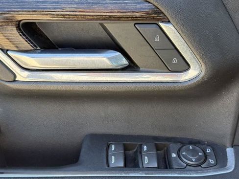 Used 2023 GMC Sierra 1500 Elevation image 22