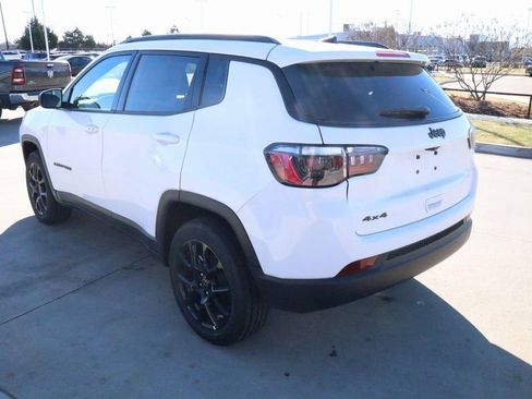 New 2026 Jeep Compass Latitude AWD/4WD image 23