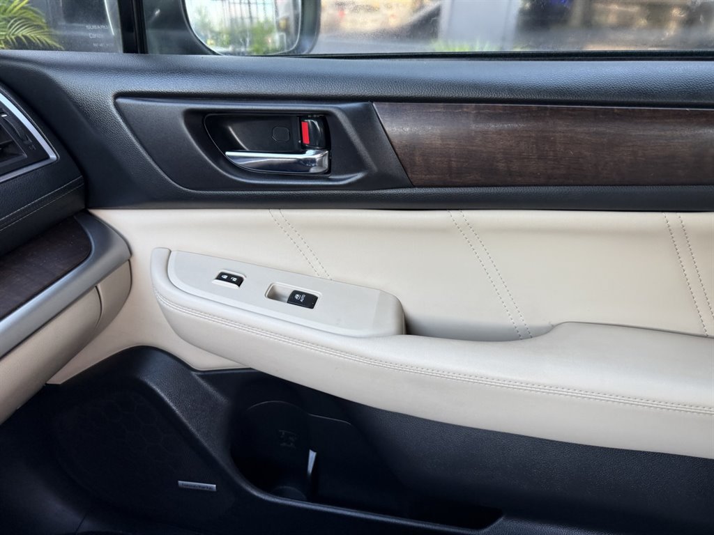 Used 2019 Subaru Outback 2.5i Limited w/ Popular Package #2 AWD/4WD image 32