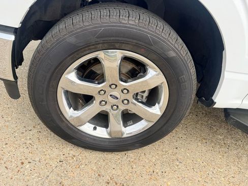 Used 2023 Ford F150 Lariat w/ Equipment Group 502A High AWD/4WD image 9