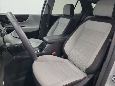 Used 2022 Chevrolet Equinox LT FWD image 22
