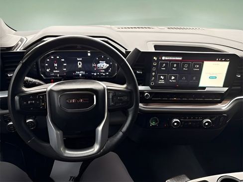 Used 2022 GMC Sierra 1500 Elevation image 16