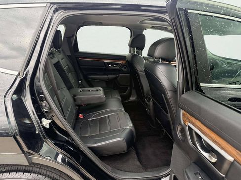 Used 2018 Honda CR-V Touring image 13