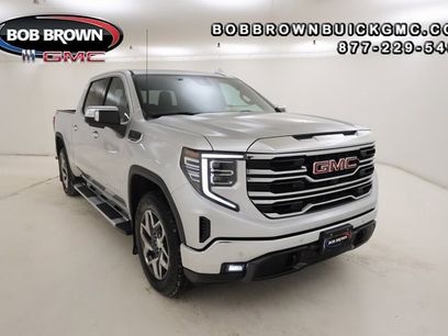 Used 2022 GMC Sierra 1500 SLT w/ SLT Premium Plus Package