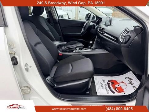 Used 2015 MAZDA MAZDA3 i Sport image 11