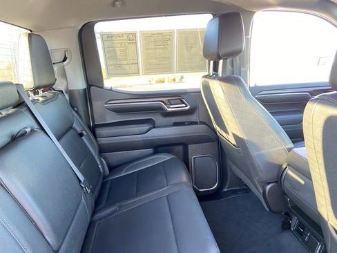 Used 2023 GMC Sierra 1500 SLT image 20