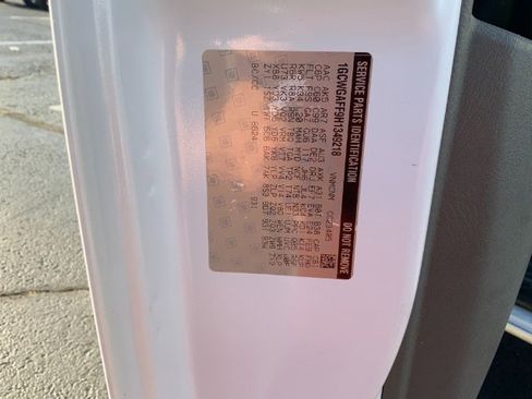 Used 2017 Chevrolet Express 2500 image 22