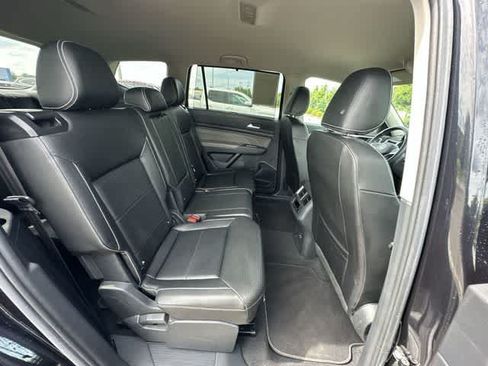 Used 2023 Volkswagen Atlas SE w/ Black Wheel Package AWD/4WD image 21