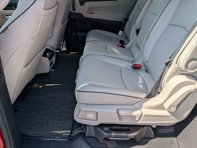 New 2026 Honda Odyssey Touring image 16
