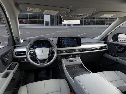 New 2026 Lincoln Aviator Reserve w/ Illumination Package image 9