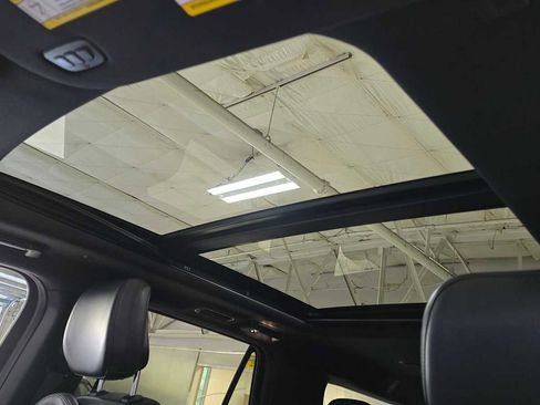 Used 2024 Lincoln Navigator L 4WD image 24