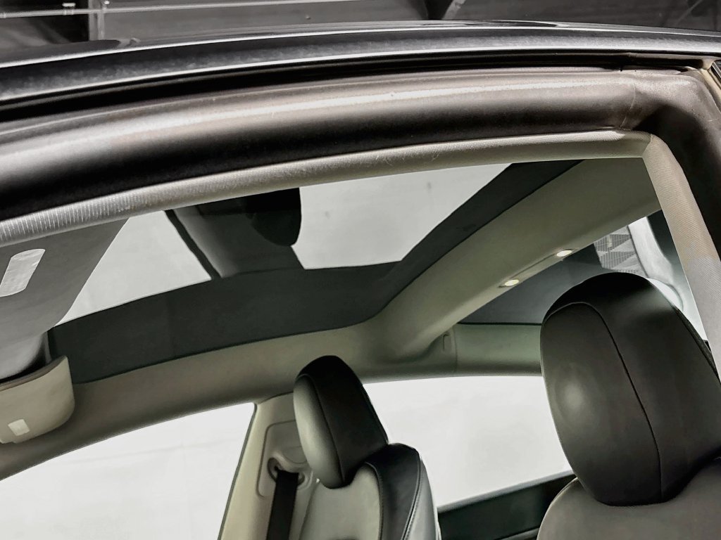 Used 2023 Tesla Model 3 Standard Range RWD image 19