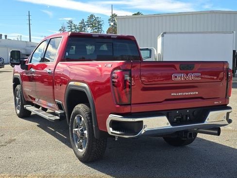Used 2024 GMC Sierra 2500 SLT w/ SLT Premium Package image 3