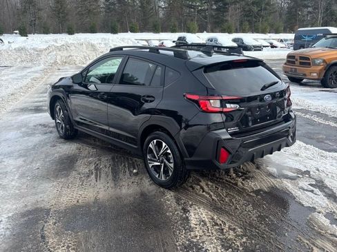 Used 2024 Subaru Crosstrek 2.0i Premium image 9