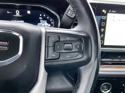 Used 2023 GMC Sierra 1500 Elevation image 13