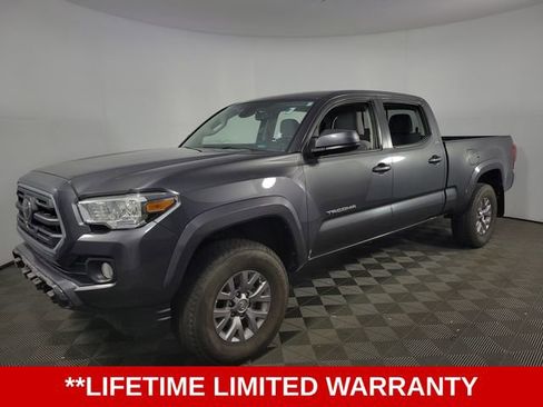 Used 2019 Toyota Tacoma SR5 image 3