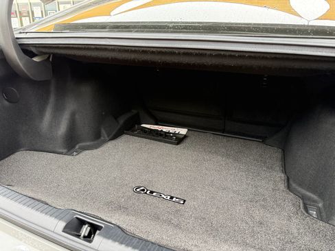 Used 2022 Lexus IS 500 w/ Accessory Package image 25