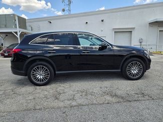 Used 2023 Mercedes-Benz GLC 300 4MATIC video 3