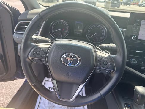 Used 2023 Toyota Camry SE w/ Convenience Package FWD image 17