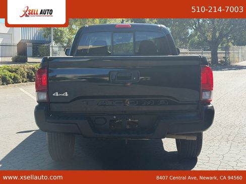 Used 2022 Toyota Tacoma SR AWD/4WD image 5