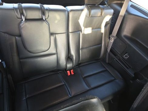 Used 2020 Ford Explorer XLT w/ Equipment Group 202A image 15