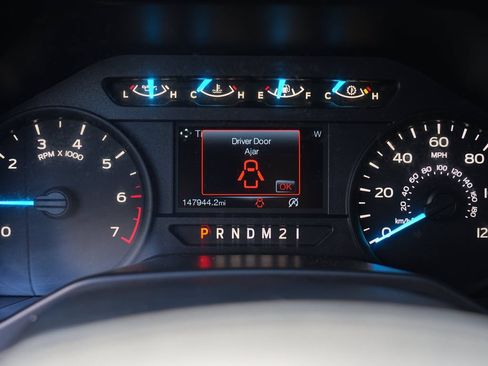 Used 2015 Ford F150 XL w/ Equipment Group 101A Mid AWD/4WD image 33