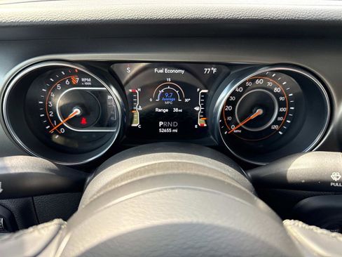 Used 2021 Jeep Wrangler Unlimited Sport image 12