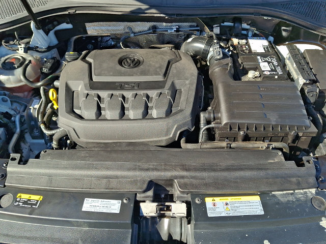Used 2024 Volkswagen Tiguan SE R-Line AWD/4WD image 28