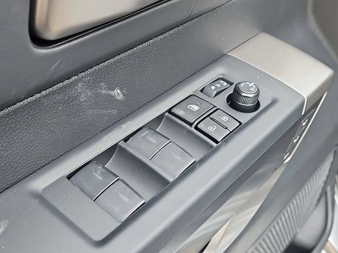 New 2026 Toyota Tundra Limited AWD/4WD image 21