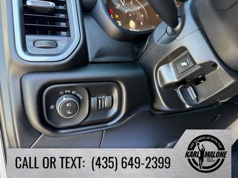 Used 2026 RAM 2500 Laramie AWD/4WD image 18