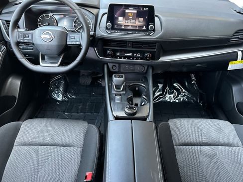 New 2026 Nissan Rogue SV AWD/4WD image 3