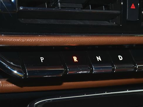 Used 2023 Lincoln Navigator Reserve image 28