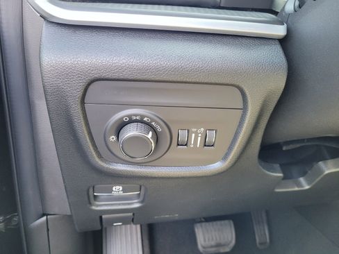 New 2025 Jeep Grand Cherokee L Altitude image 23