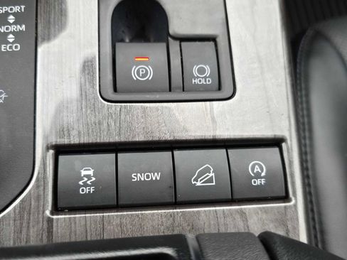 Used 2022 Toyota Highlander Limited image 36