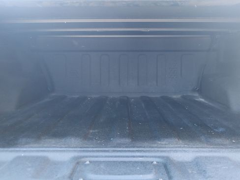 Used 2021 Jeep Gladiator Sport image 31