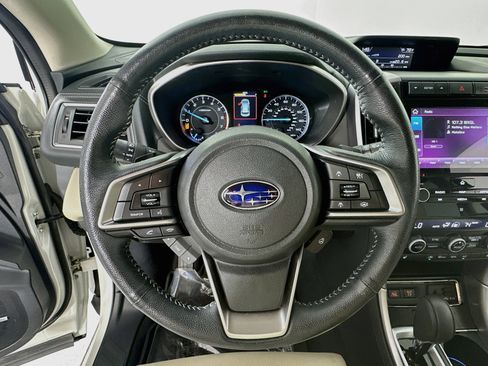 Used 2022 Subaru Ascent Limited w/ Technology Package AWD/4WD image 11