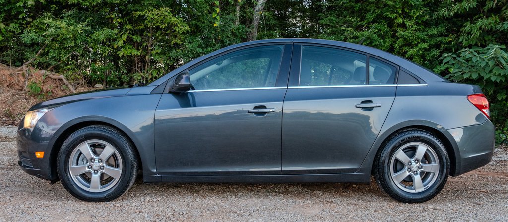 Used 2013 Chevrolet Cruze LT FWD image 3
