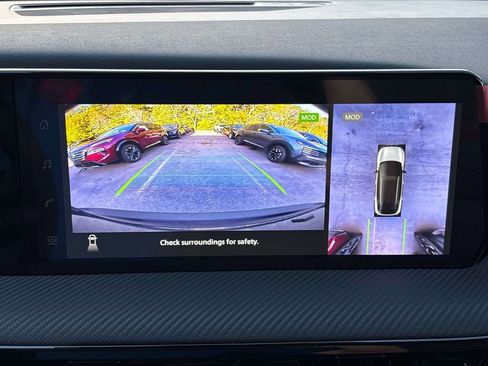 New 2026 Nissan Kicks SR w/ Cold Weather Package image 10