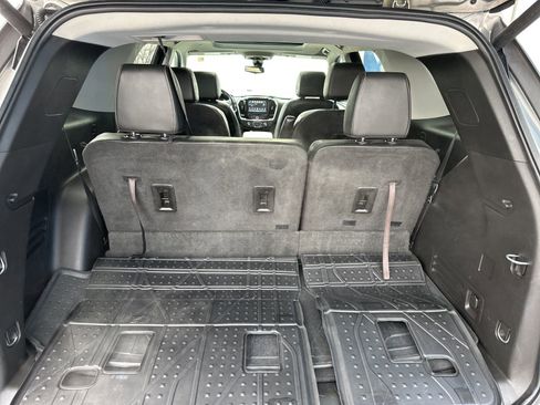 Used 2019 Chevrolet Traverse LT w/ LT Premium Package image 13