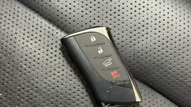 Used 2024 Lexus RX 350 AWD w/ Convenience Package image 35