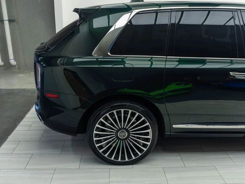 Used 2019 Rolls-Royce Cullinan AWD/4WD image 21