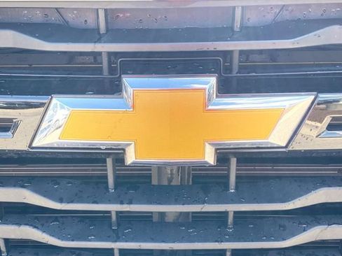 Used 2024 Chevrolet Silverado 2500 Custom w/ Custom Value Package AWD/4WD image 11