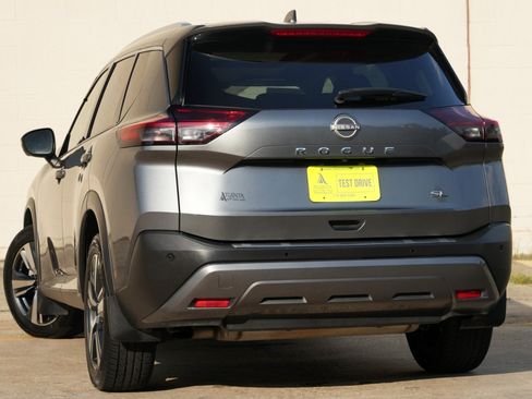 Used 2022 Nissan Rogue SL FWD image 5