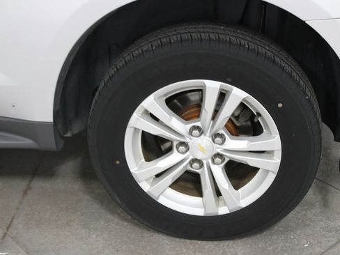 Used 2014 Chevrolet Equinox LT w/ Driver Convenience Package image 40