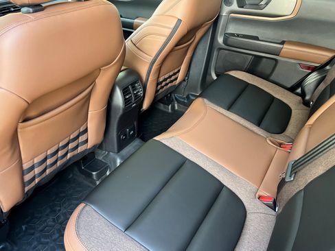 New 2025 Ford Bronco Sport Outer Banks w/ Sasquatch Outer Banks Package image 11