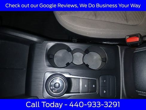 Certified 2022 Ford Escape SE w/ Cold Weather Package image 38