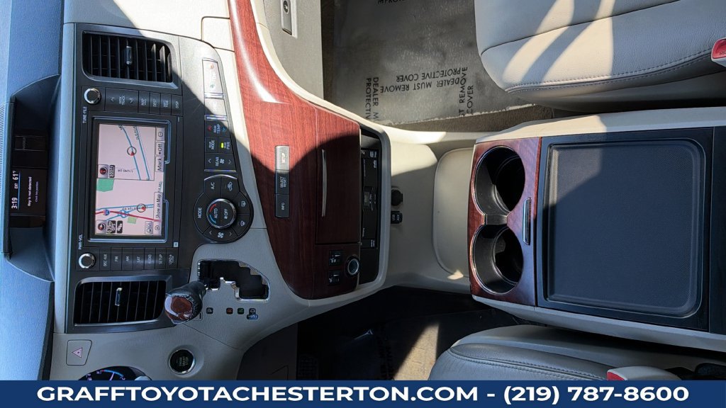 Used 2013 Toyota Sienna Limited w/ Premium Pkg AWD/4WD image 19
