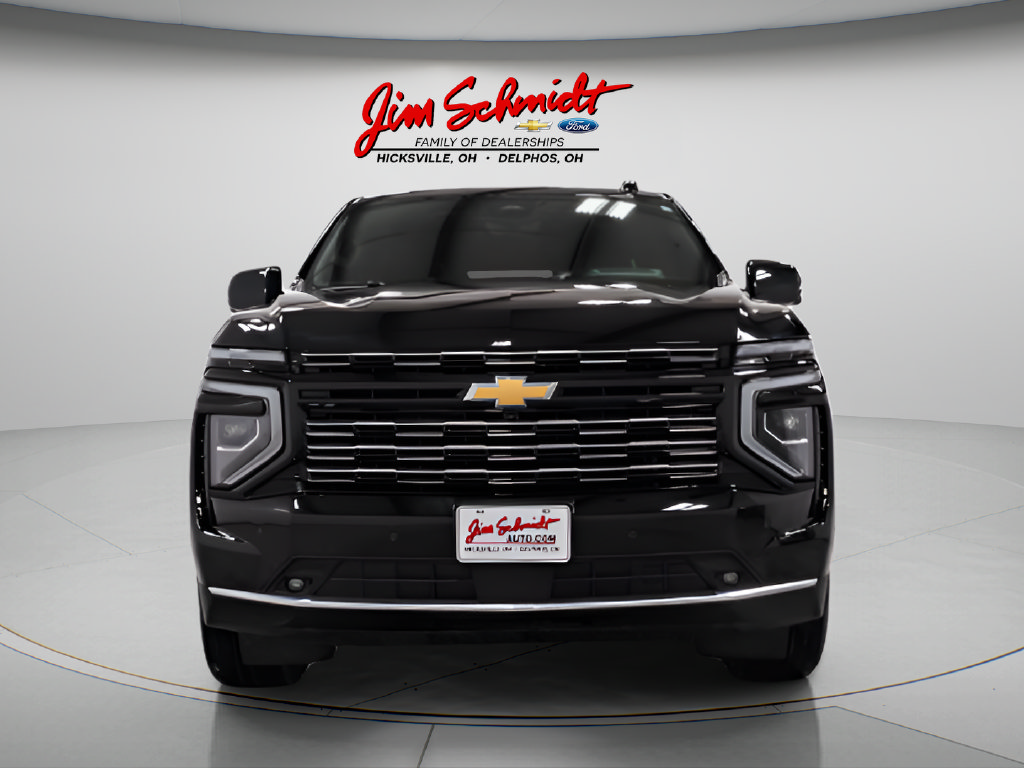 Used 2025 Chevrolet Tahoe High Country w/ Sun And Tow Package AWD/4WD image 2
