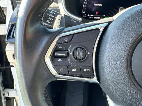 Used 2023 Acura MDX SH-AWD image 27